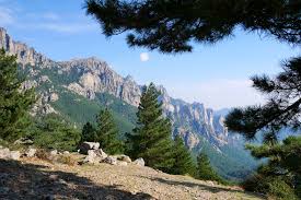 les aiguilles de bavella randonnée